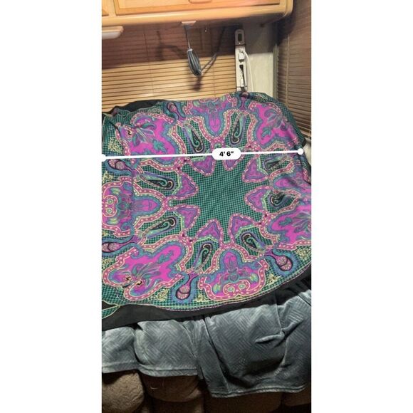 Vintage Paisley Floral Square Scarf 4'6" - Picture 4 of 4